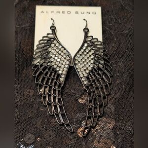 ALFRED SUNG Wing Earrings with Black and Silver Accents. Crystals. Nwot.